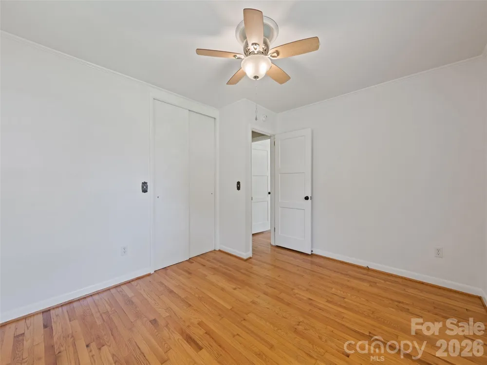 713 Brown Avenue Waynesville, NC 28786