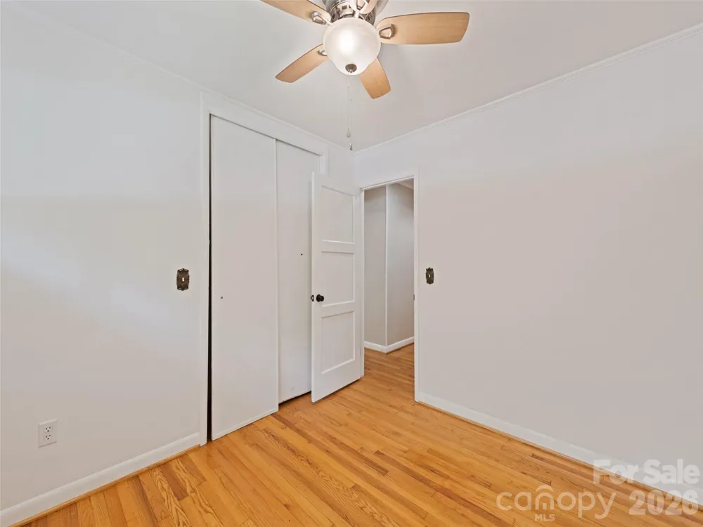 713 Brown Avenue Waynesville, NC 28786