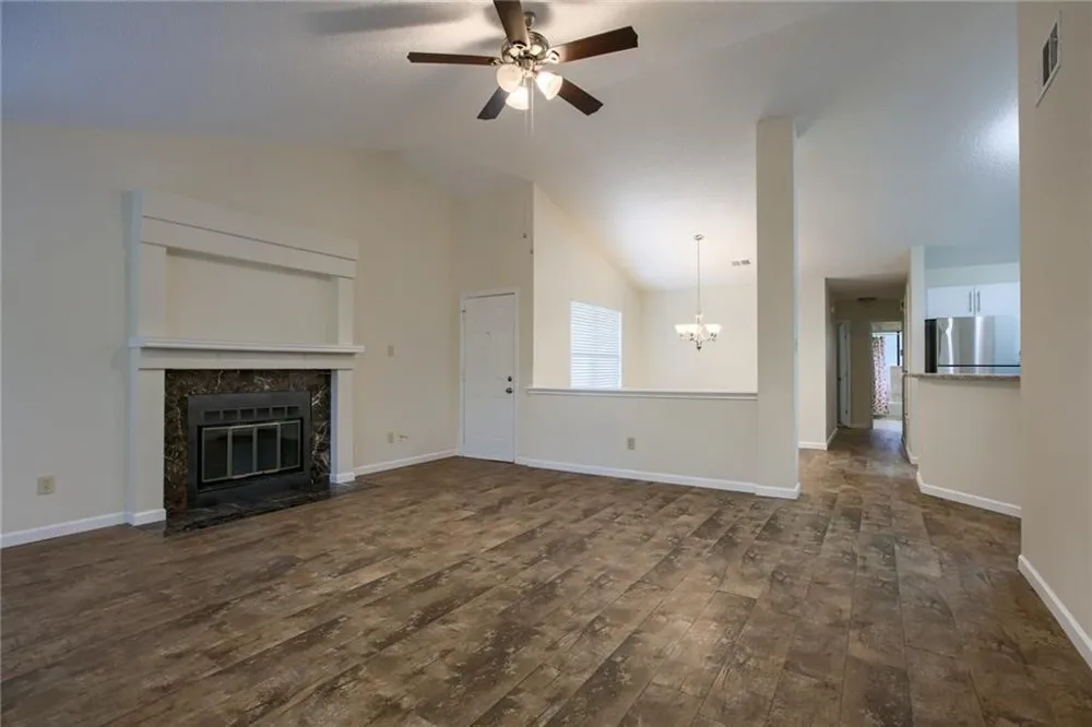 12320 Thompkins Drive Austin, TX 78753