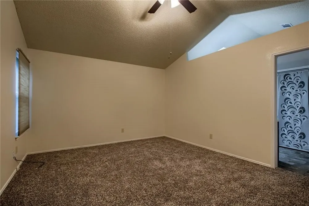 12320 Thompkins Drive Austin, TX 78753