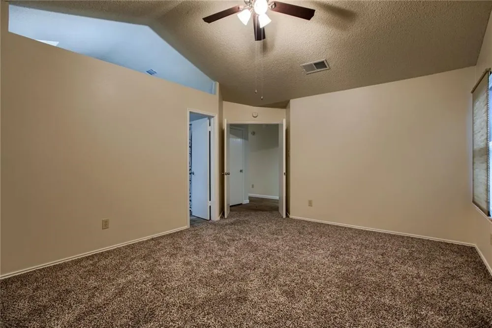 12320 Thompkins Drive Austin, TX 78753