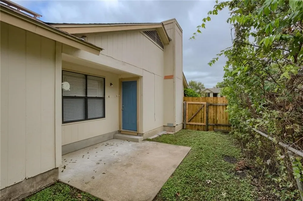 12320 Thompkins Drive Austin, TX 78753