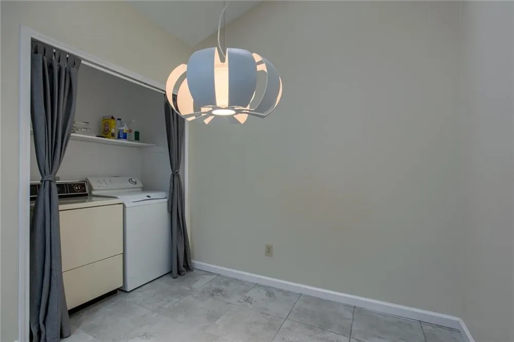 12320 Thompkins Drive Austin, TX 78753