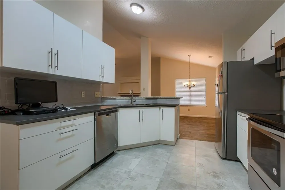 12320 Thompkins Drive Austin, TX 78753