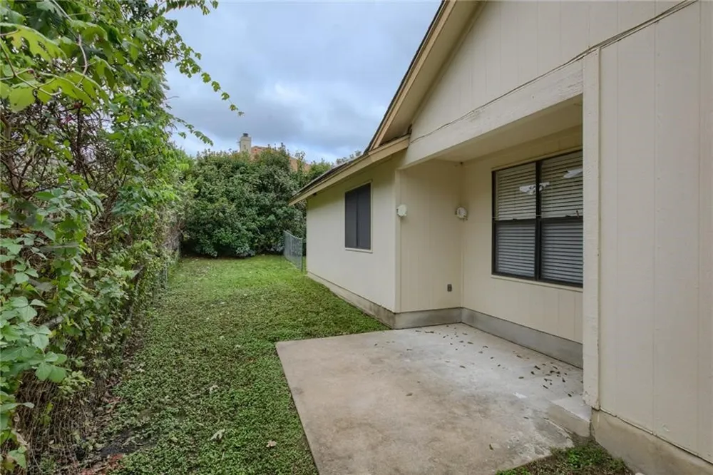 12320 Thompkins Drive Austin, TX 78753