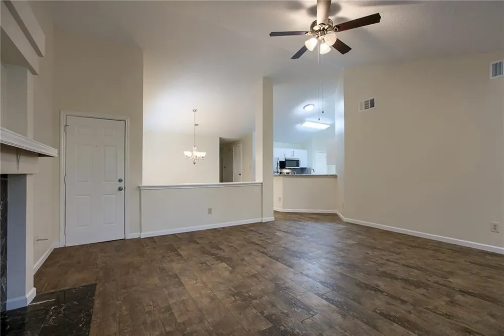 12320 Thompkins Drive Austin, TX 78753