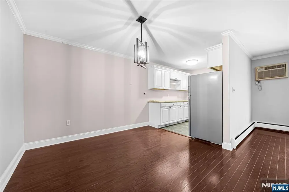 320 South Street 18H Morristown Town, NJ 07960