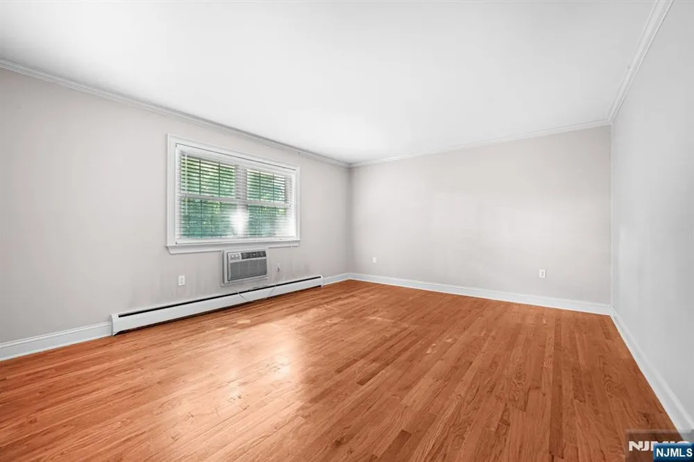 320 South Street 18H Morristown Town, NJ 07960
