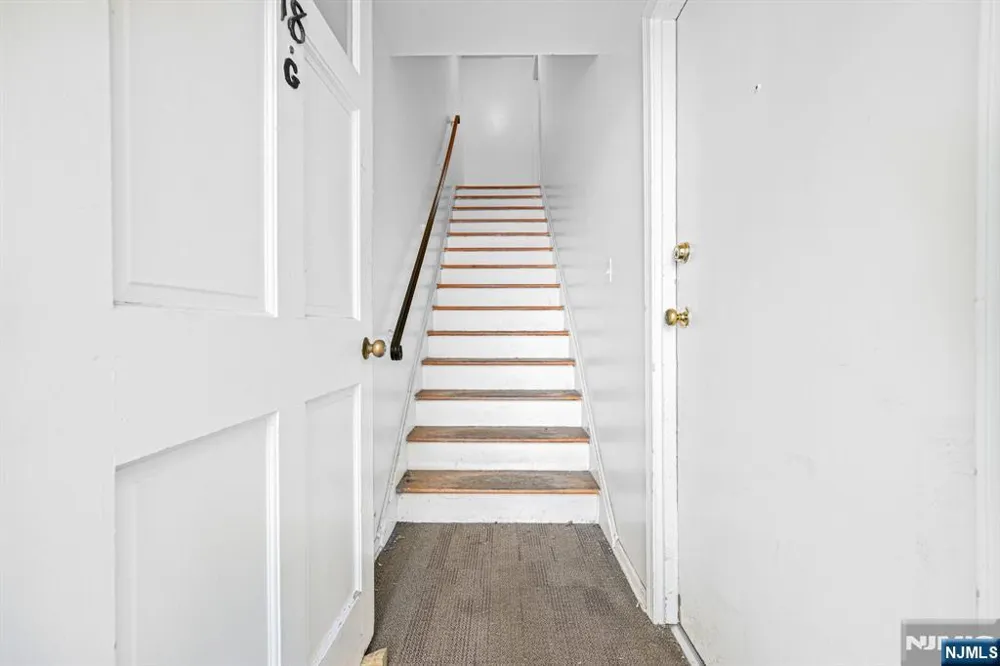 320 South Street 18H Morristown Town, NJ 07960