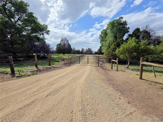 000 County Road 6 Coaldale, CO 81222