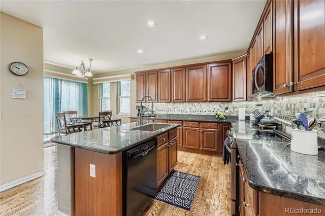 10300 Fairgate Way Highlands Ranch, CO 80126