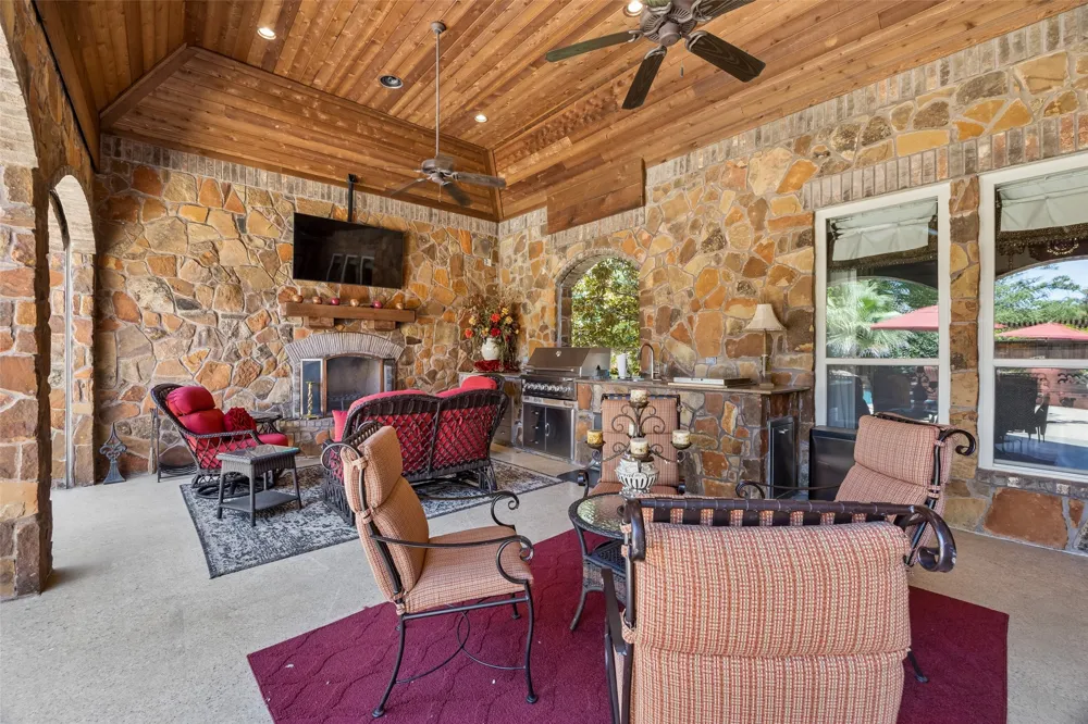 5105 Rose Street Colleyville, TX 76034