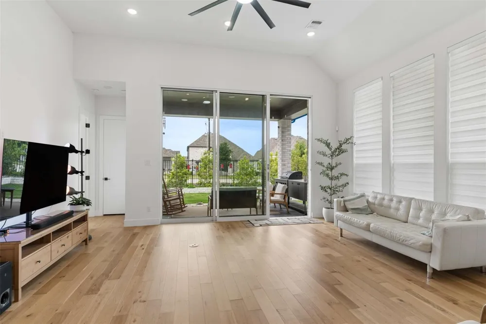 1939 Apple Tree Drive Rockwall, TX 75087