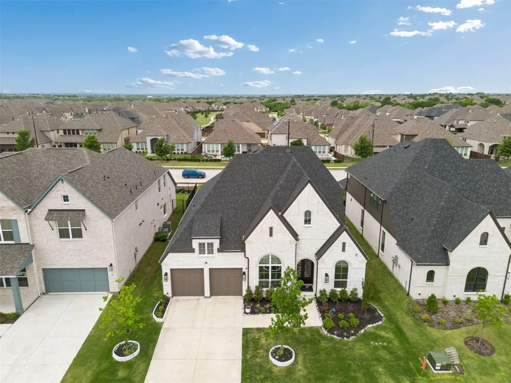 1939 Apple Tree Drive Rockwall, TX 75087