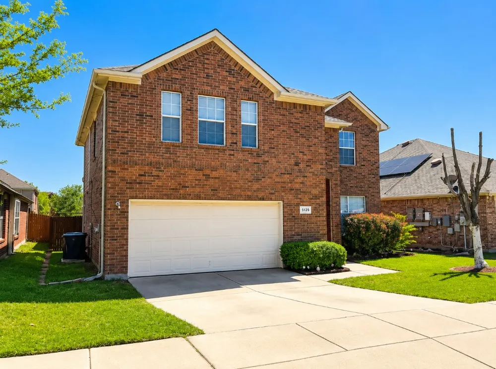 5125 Bayridge Court Fort Worth, TX 76179