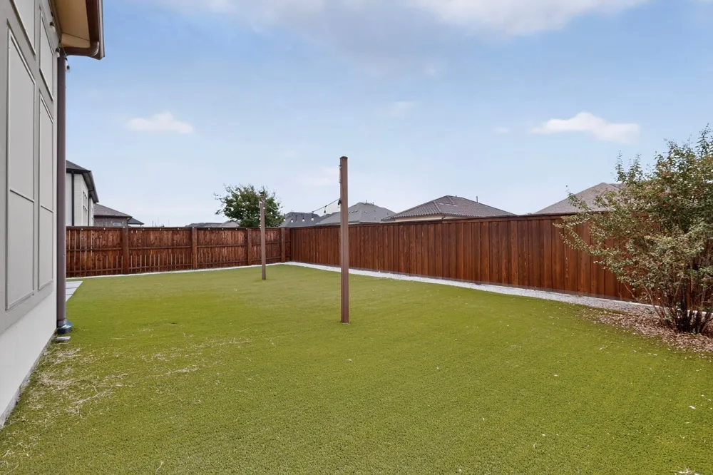 855 Emporio drive Allen, TX 75013