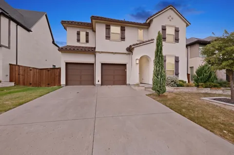 855 Emporio drive