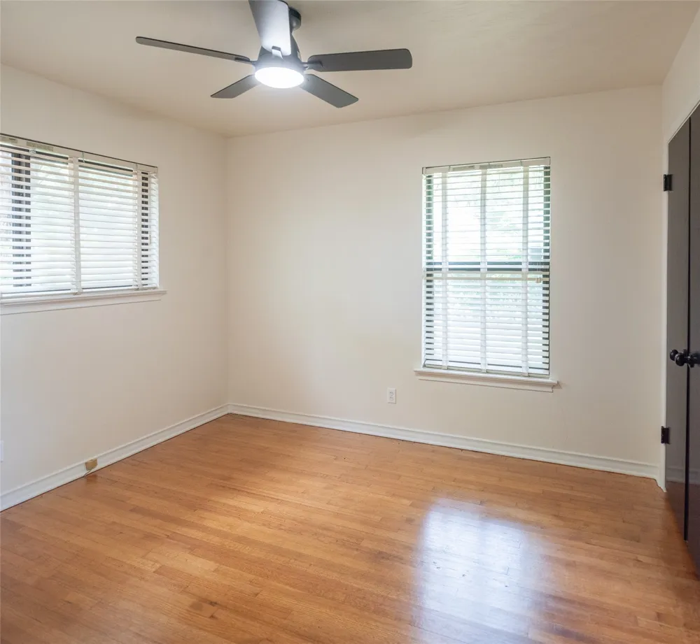 308 S Grove Road Richardson, TX 75081