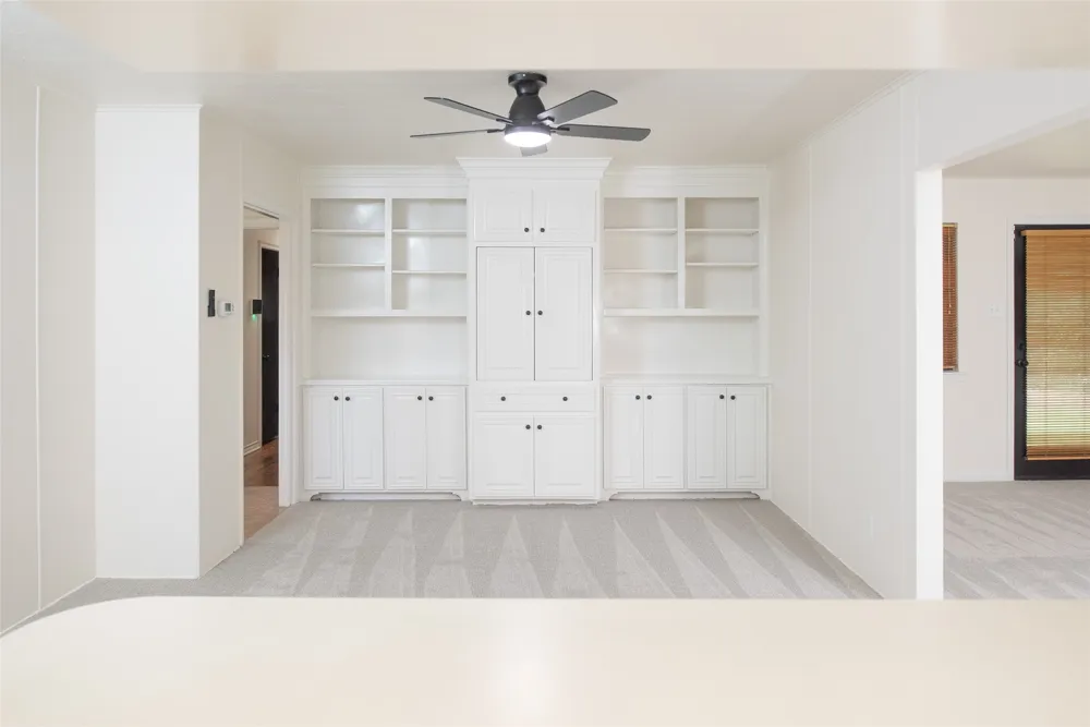 308 S Grove Road Richardson, TX 75081