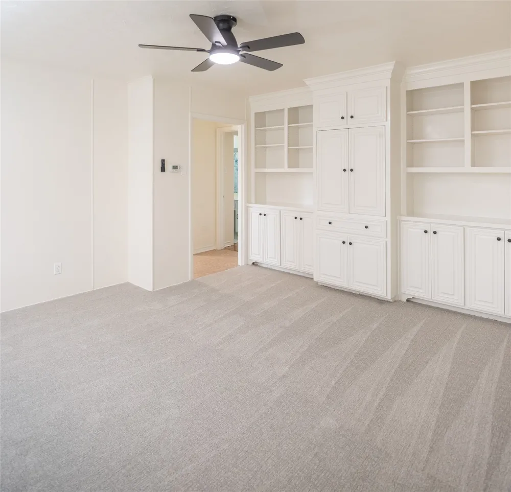 308 S Grove Road Richardson, TX 75081