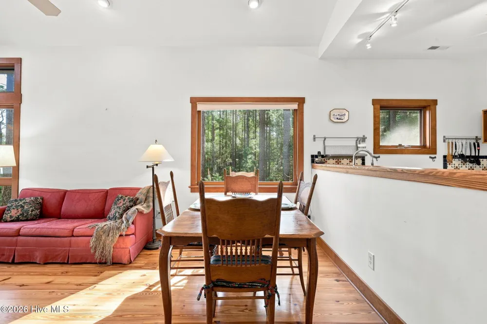931 Schrams Beach Road Belhaven, NC 27810