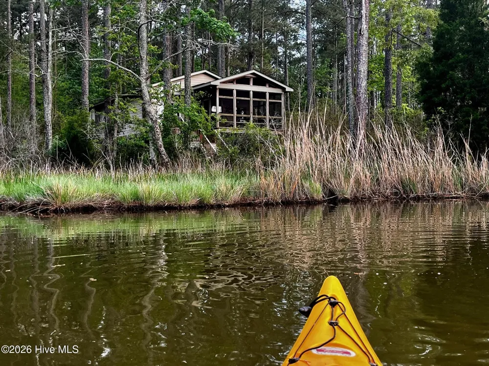 931 Schrams Beach Road Belhaven, NC 27810