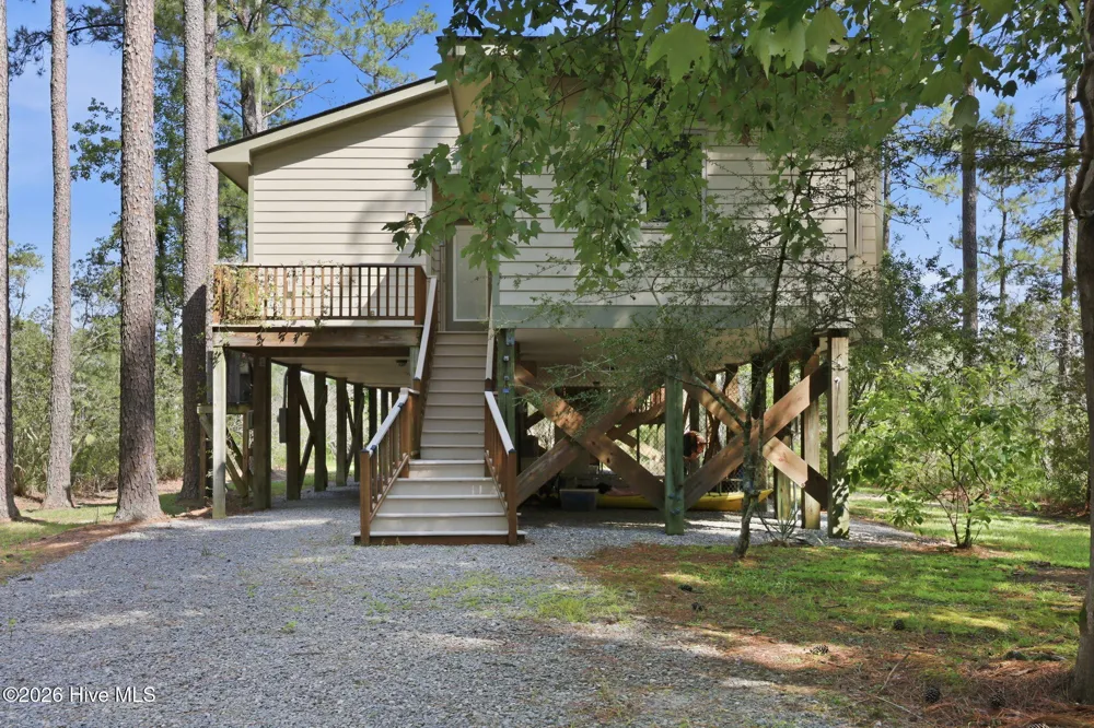 931 Schrams Beach Road Belhaven, NC 27810