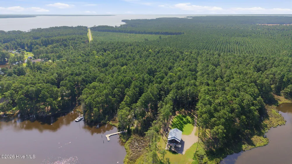 931 Schrams Beach Road Belhaven, NC 27810