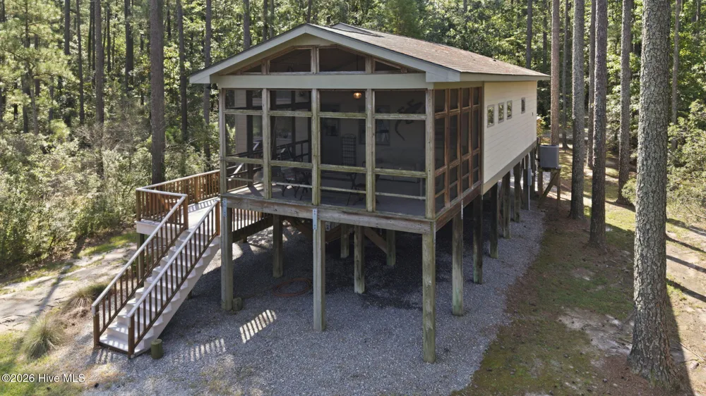 931 Schrams Beach Road Belhaven, NC 27810
