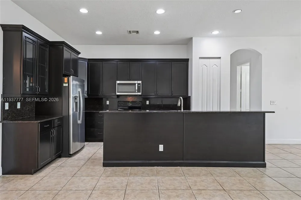 6432 SW 55th Pl Davie, FL 33314