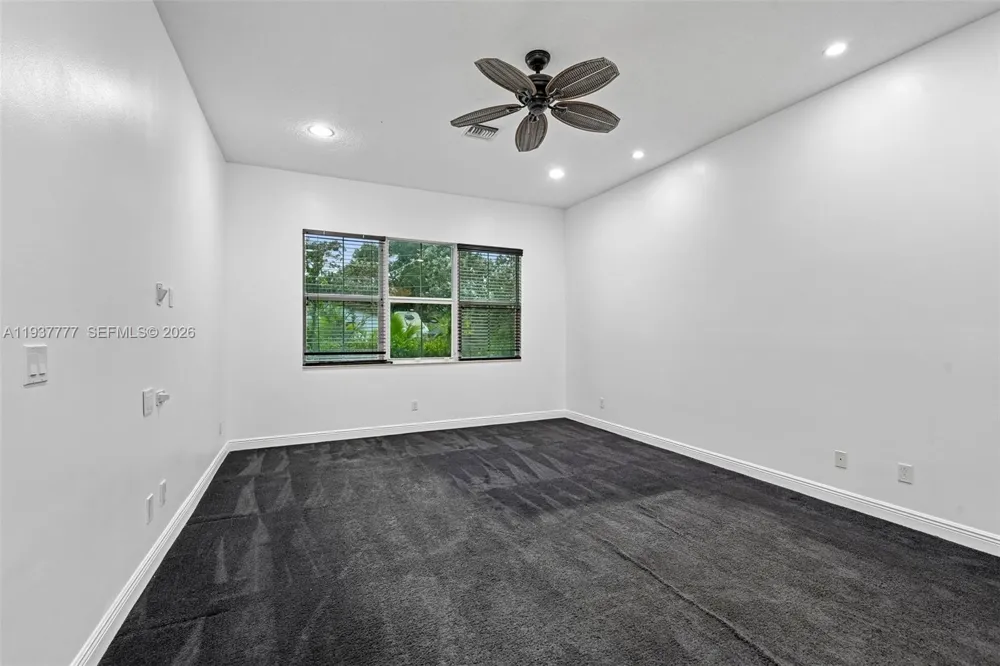 6432 SW 55th Pl Davie, FL 33314