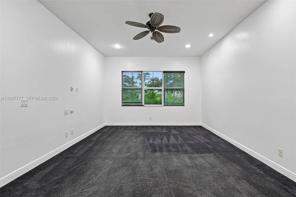 6432 SW 55th Pl Davie, FL 33314