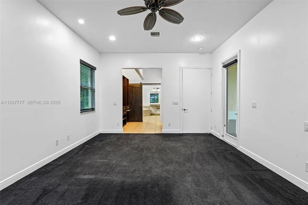 6432 SW 55th Pl Davie, FL 33314