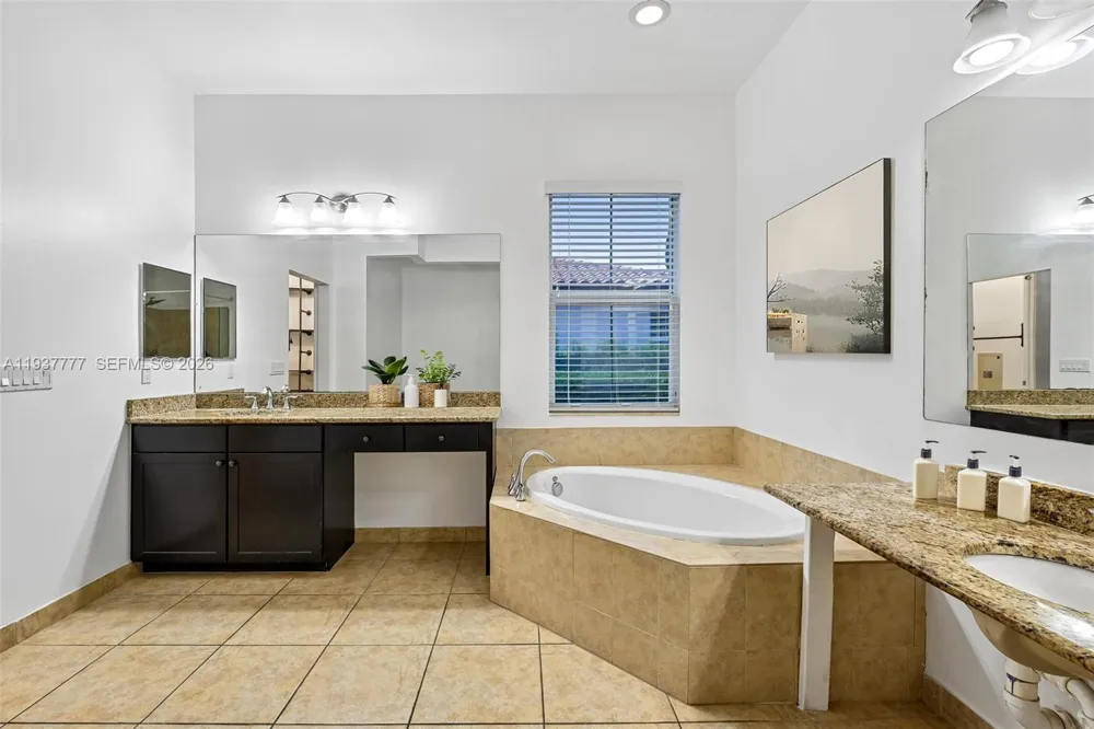 6432 SW 55th Pl Davie, FL 33314
