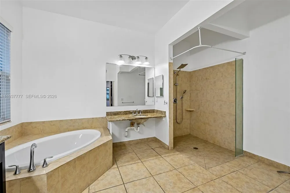 6432 SW 55th Pl Davie, FL 33314