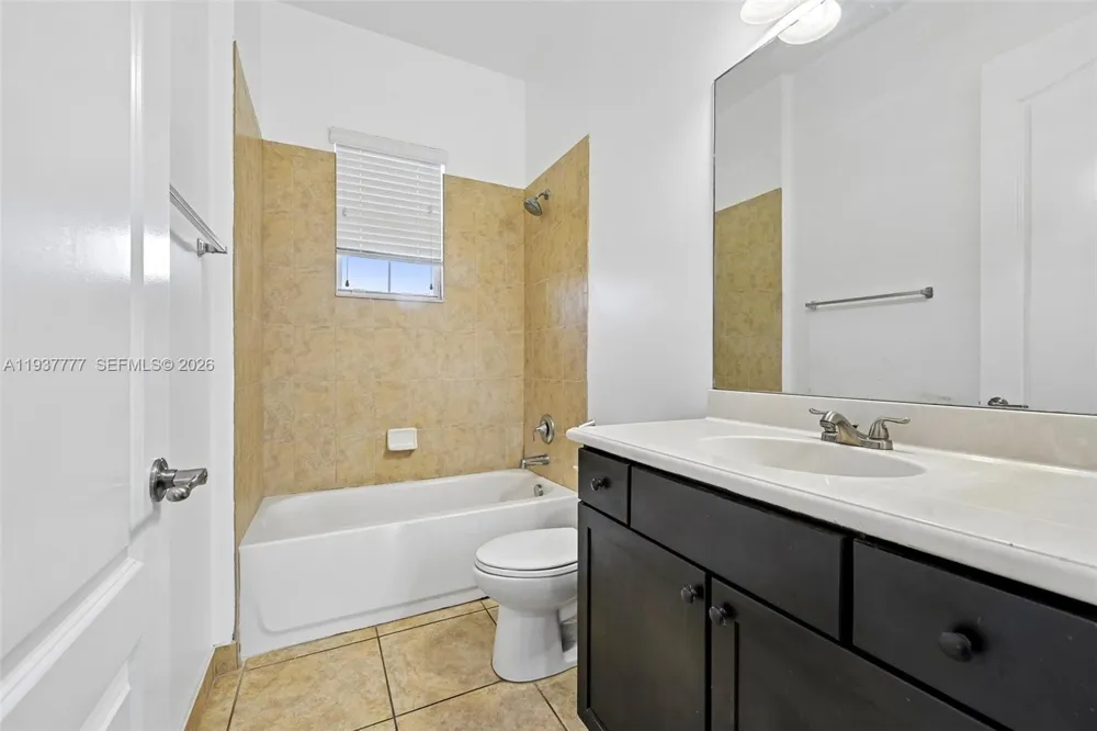 6432 SW 55th Pl Davie, FL 33314