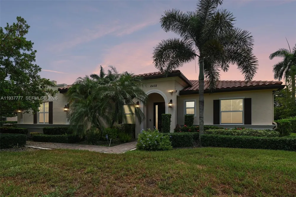 6432 SW 55th Pl Davie, FL 33314