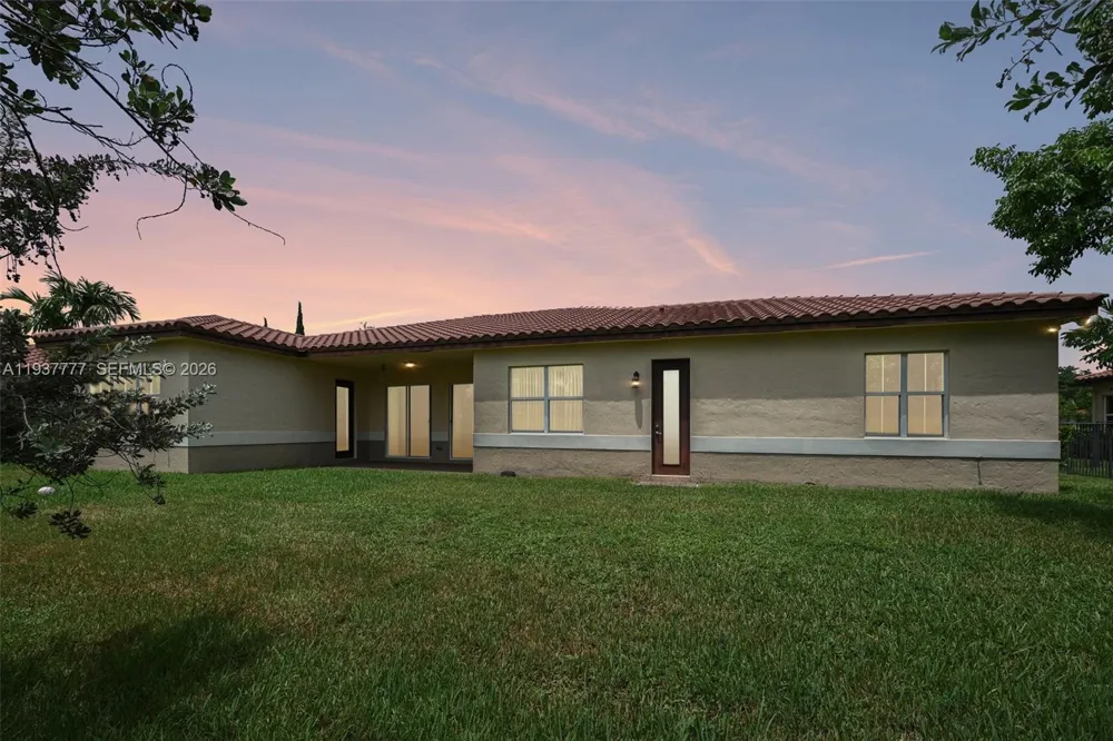 6432 SW 55th Pl Davie, FL 33314