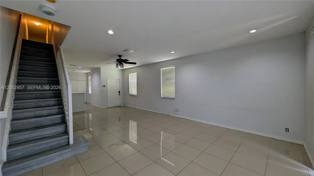 2231 Cordoba Bnd Weston, FL 33327