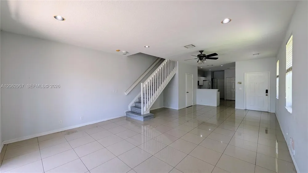 2231 Cordoba Bnd Weston, FL 33327