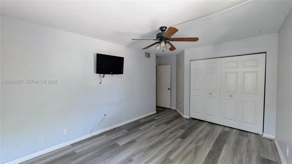 2231 Cordoba Bnd Weston, FL 33327