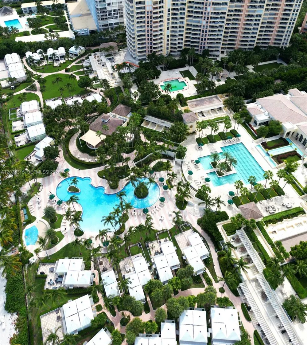 791 Crandon Blvd #301 Key Biscayne, FL 33149