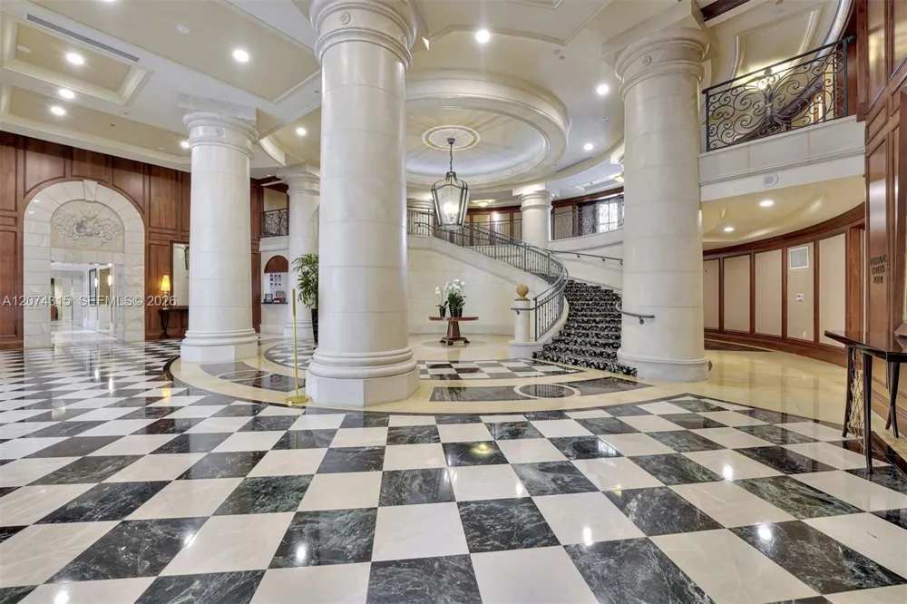 791 Crandon Blvd #301 Key Biscayne, FL 33149