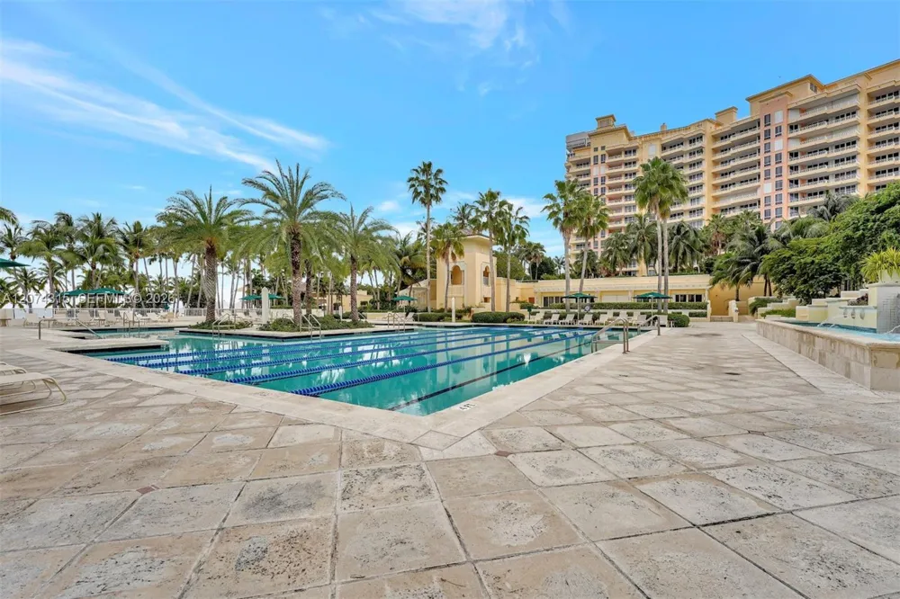 791 Crandon Blvd #301 Key Biscayne, FL 33149