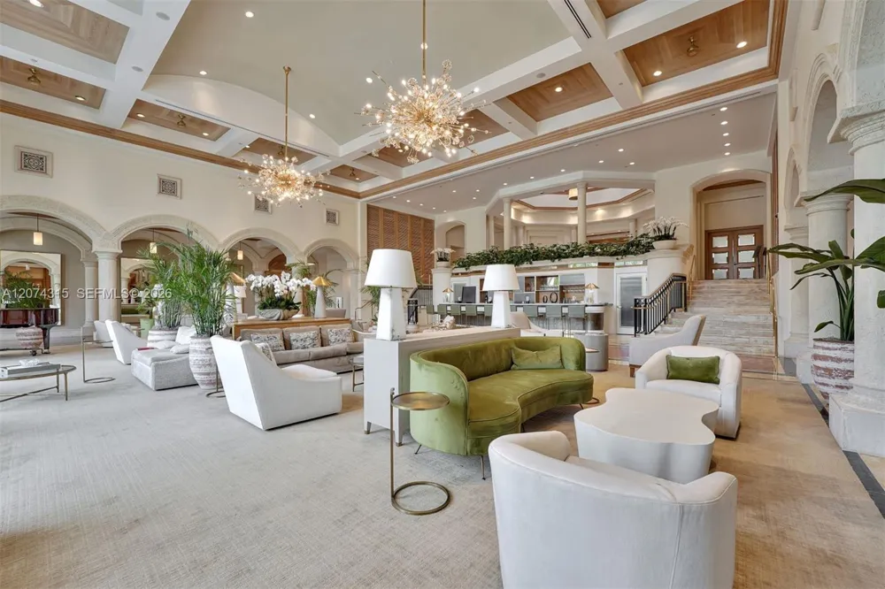 791 Crandon Blvd #301 Key Biscayne, FL 33149