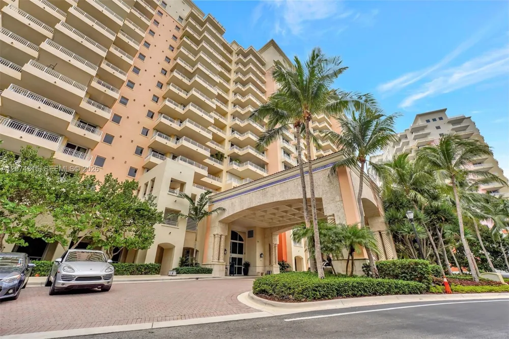 791 Crandon Blvd #301 Key Biscayne, FL 33149
