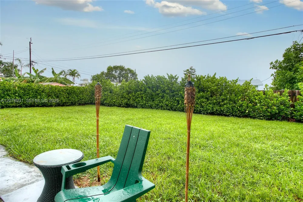 7331 Johnson St Hollywood, FL 33024