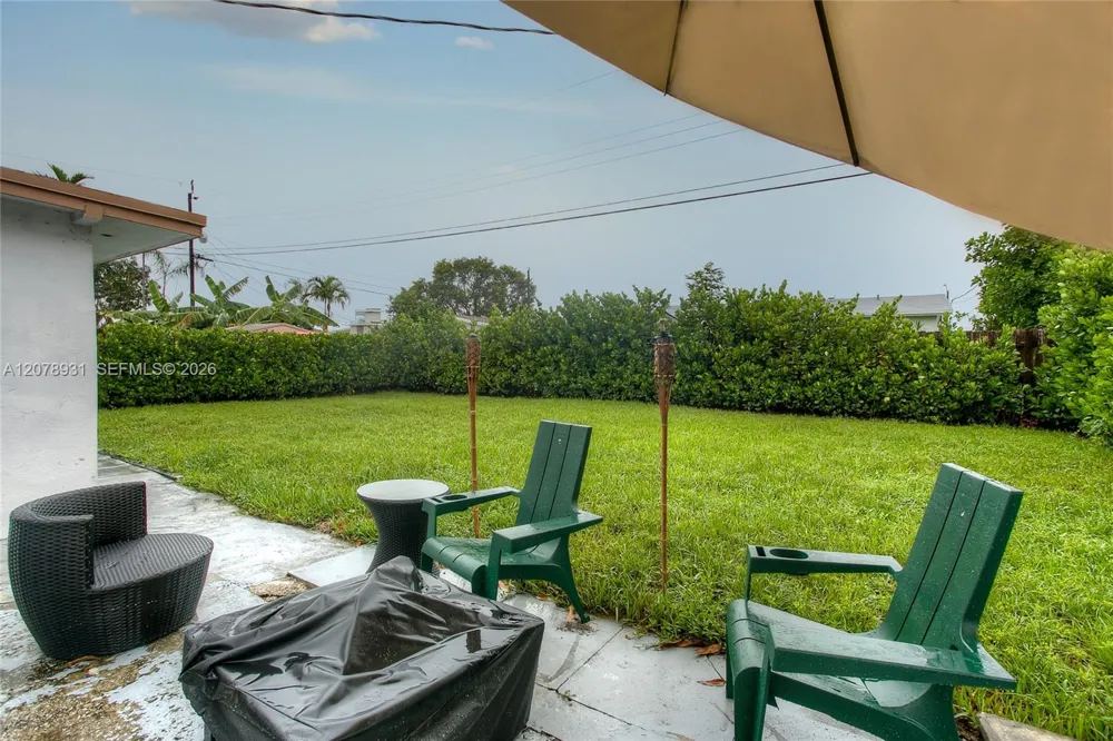 7331 Johnson St Hollywood, FL 33024