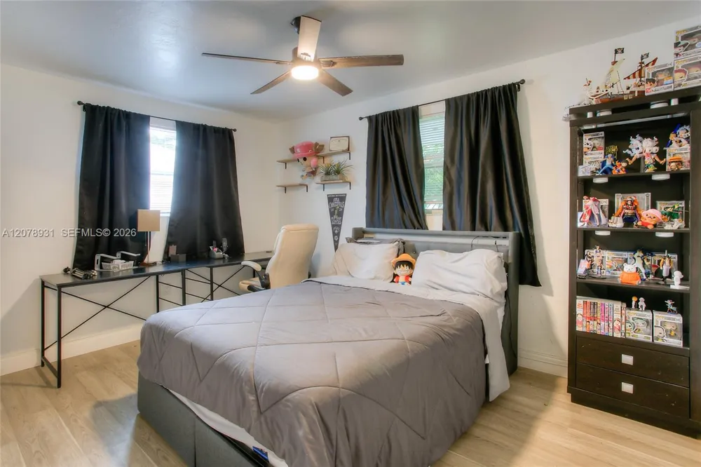 7331 Johnson St Hollywood, FL 33024