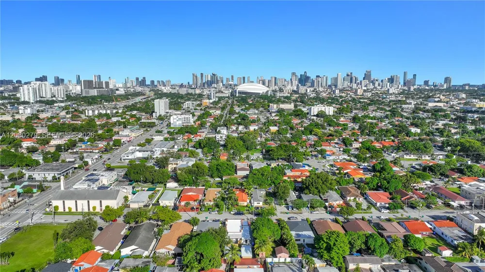 536 NW 25th Ave #C Miami, FL 33125